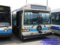 STM-14076-042608-01.jpg