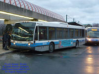 STM-18038-113009-02.jpg