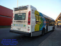 STM-29078-111809-02.jpg