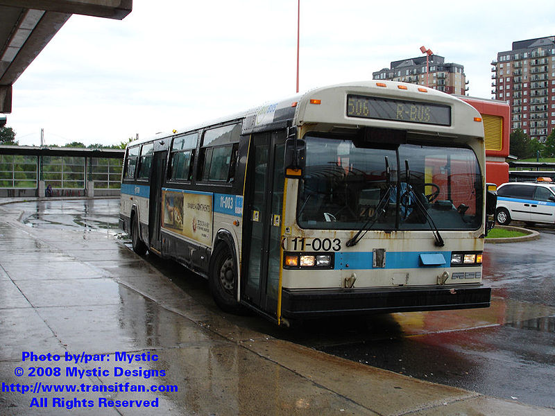 File:STM 11003 1991 MCI Classic.jpg