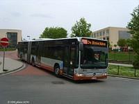 8872