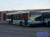 STM-22365-042211-01